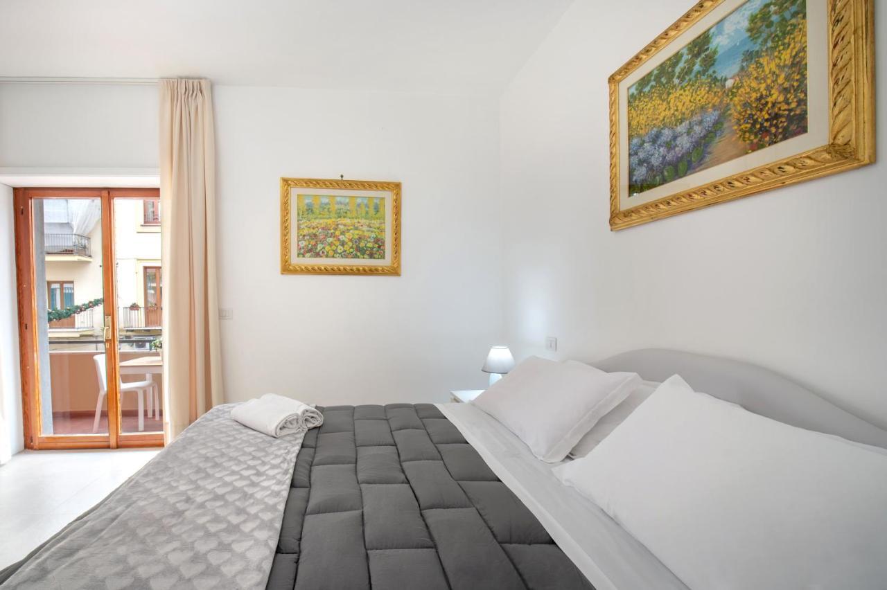 Lauro Charme B&B Di Rosanova Rosa ซอร์เรนโต ภายนอก รูปภาพ