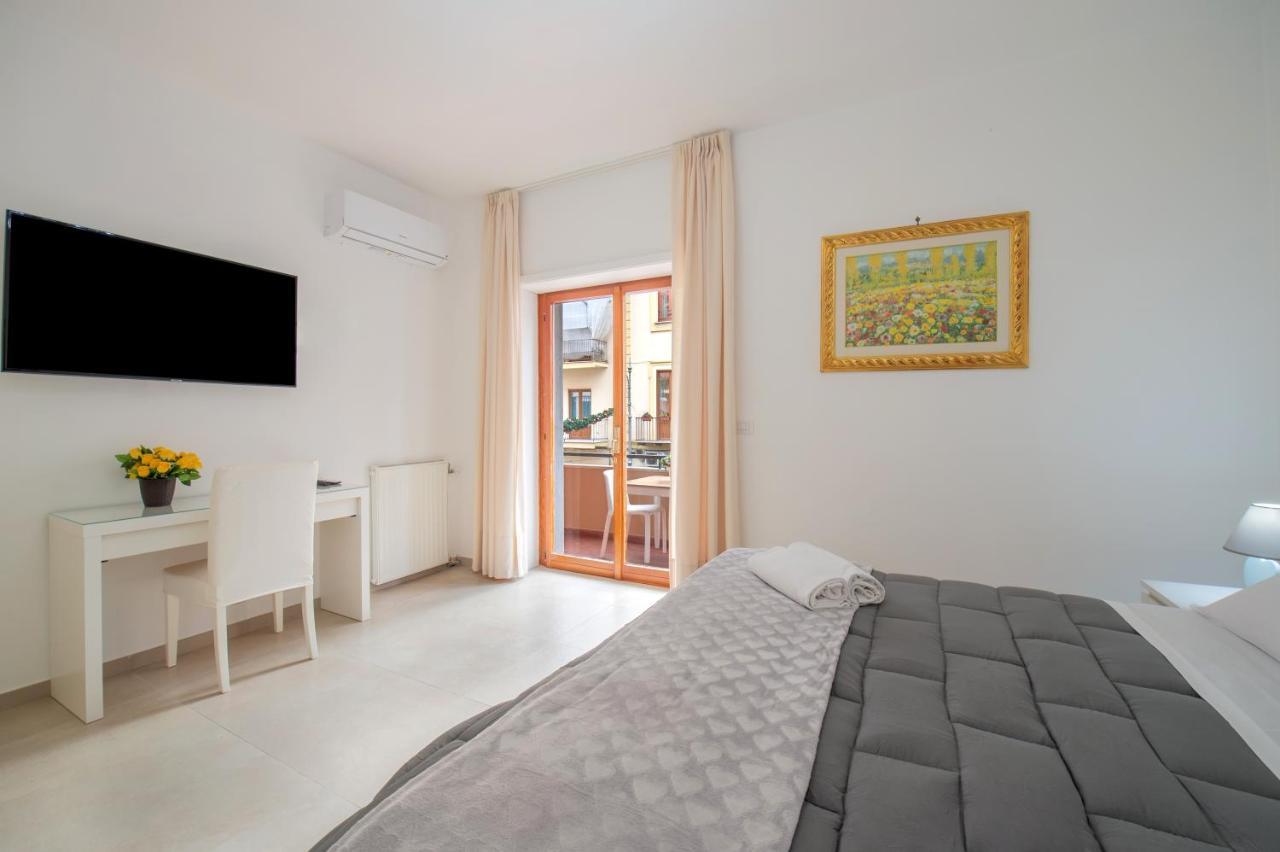 Lauro Charme B&B Di Rosanova Rosa ซอร์เรนโต ภายนอก รูปภาพ